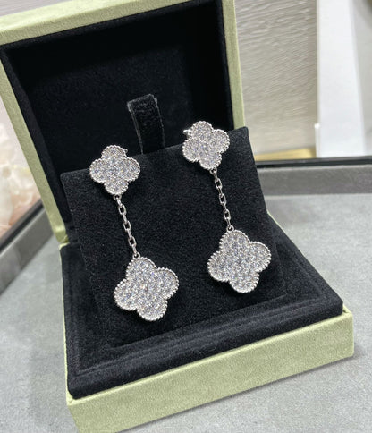 [Luna Brilliance]CLOVER 2 MOTIFS DIAMOND PAVED SILVER EARRINGS