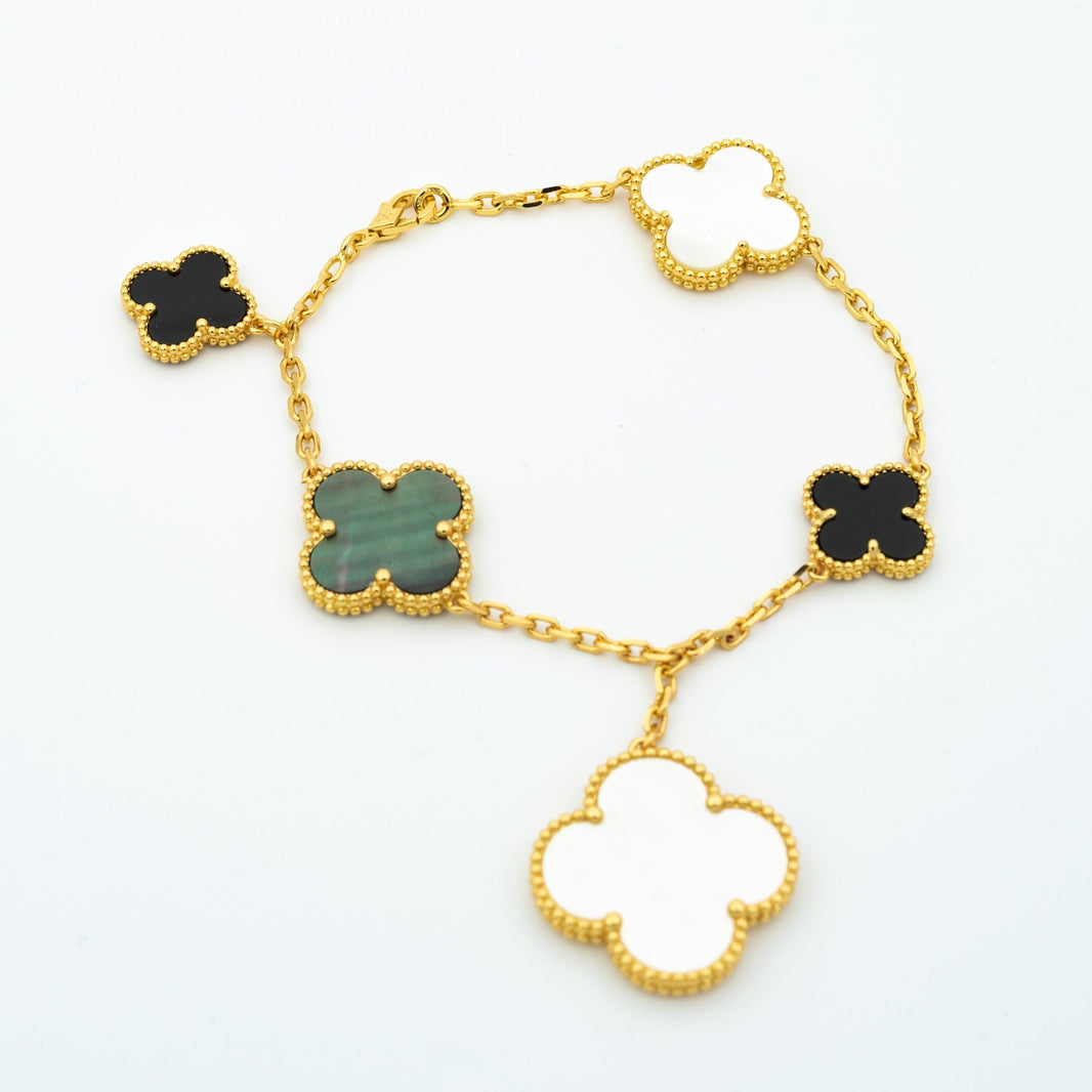 [Luna Brilliance]CLOVER BRACELET 5 MOTIFS ONYX MOP