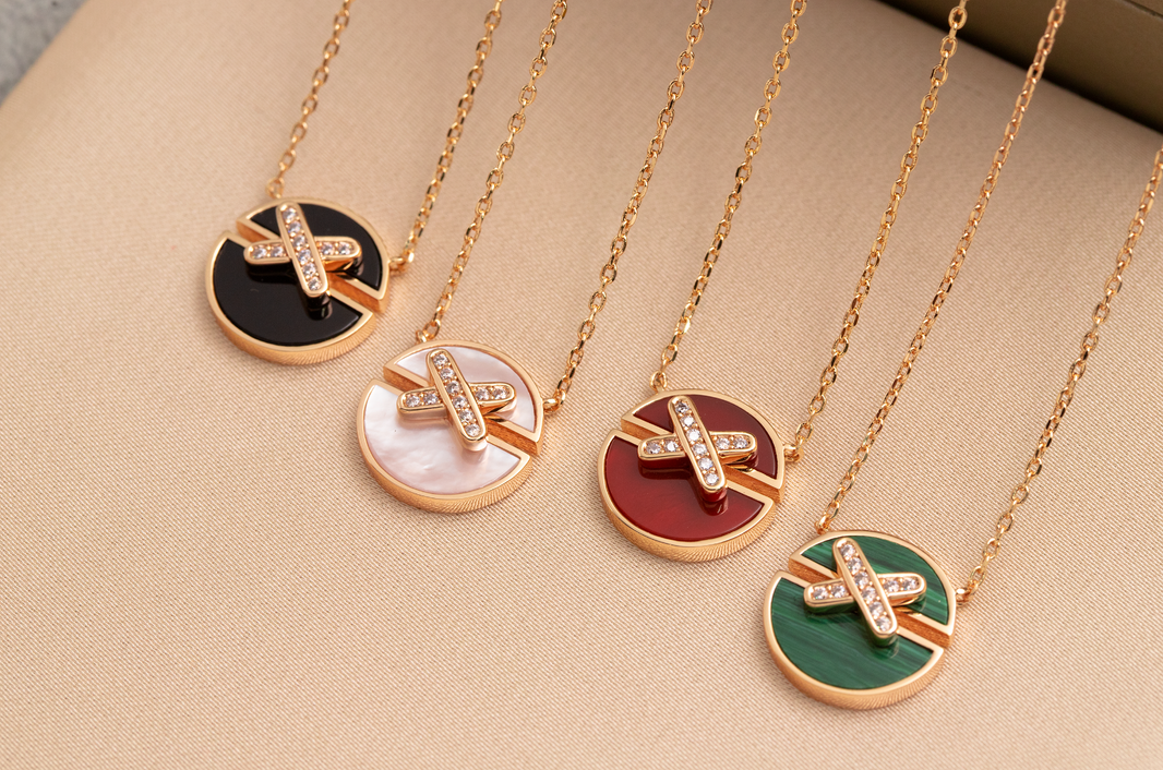 [Luna Brilliance]JEUX DE PINK GOLD DIAMOND NECKLACE