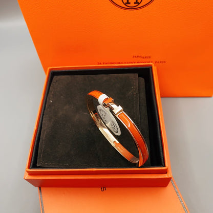 [Luna Brilliance]CLASSIC HM CLIC RED 8MM ENAMEL BRACELET